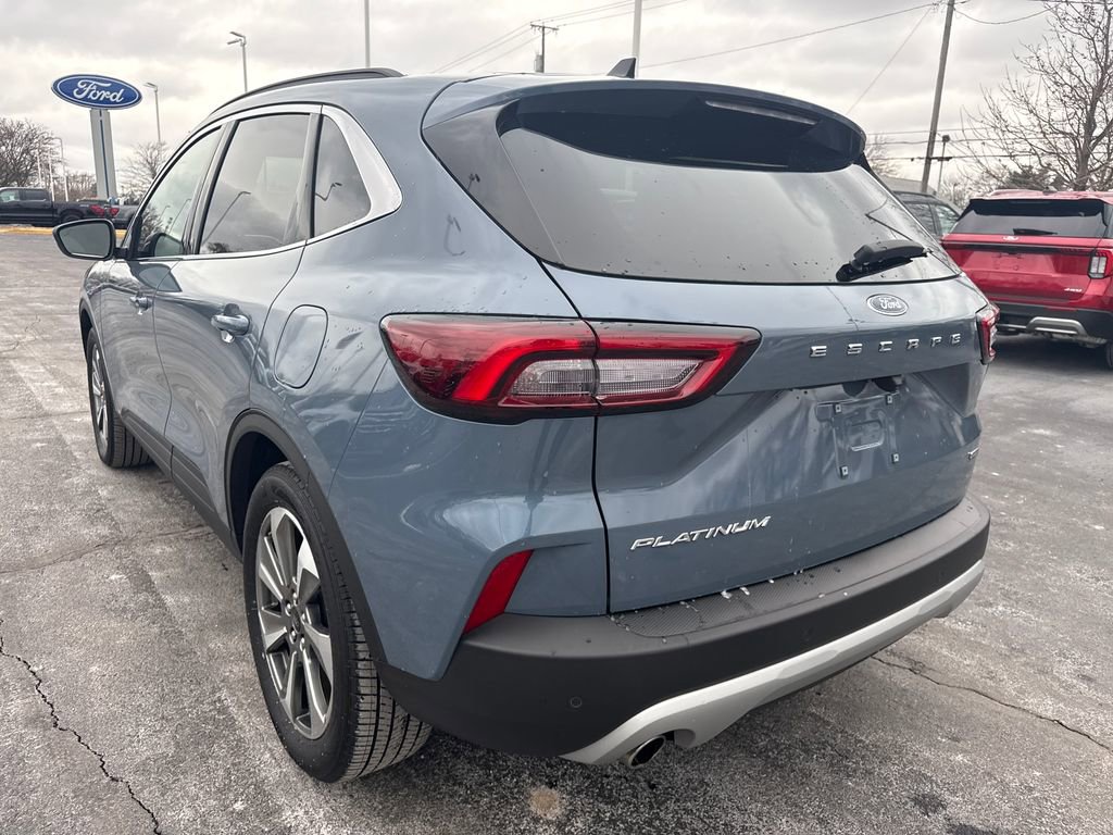Used 2025 Ford Escape Platinum image 9