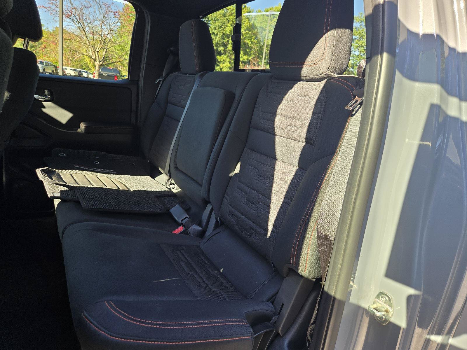 Used 2025 Nissan Frontier PRO-4X w/ Pro Convenience Package AWD/4WD image 26