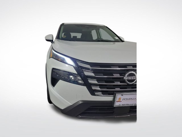 Used 2024 Nissan Rogue SV FWD image 27