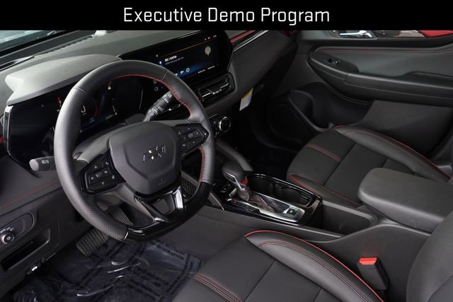 Used 2026 Chevrolet TrailBlazer RS w/ Convenience Package image 2