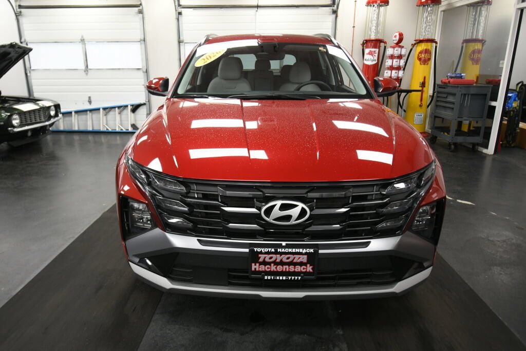 Used 2026 Hyundai Tucson SEL Plus AWD/4WD image 2