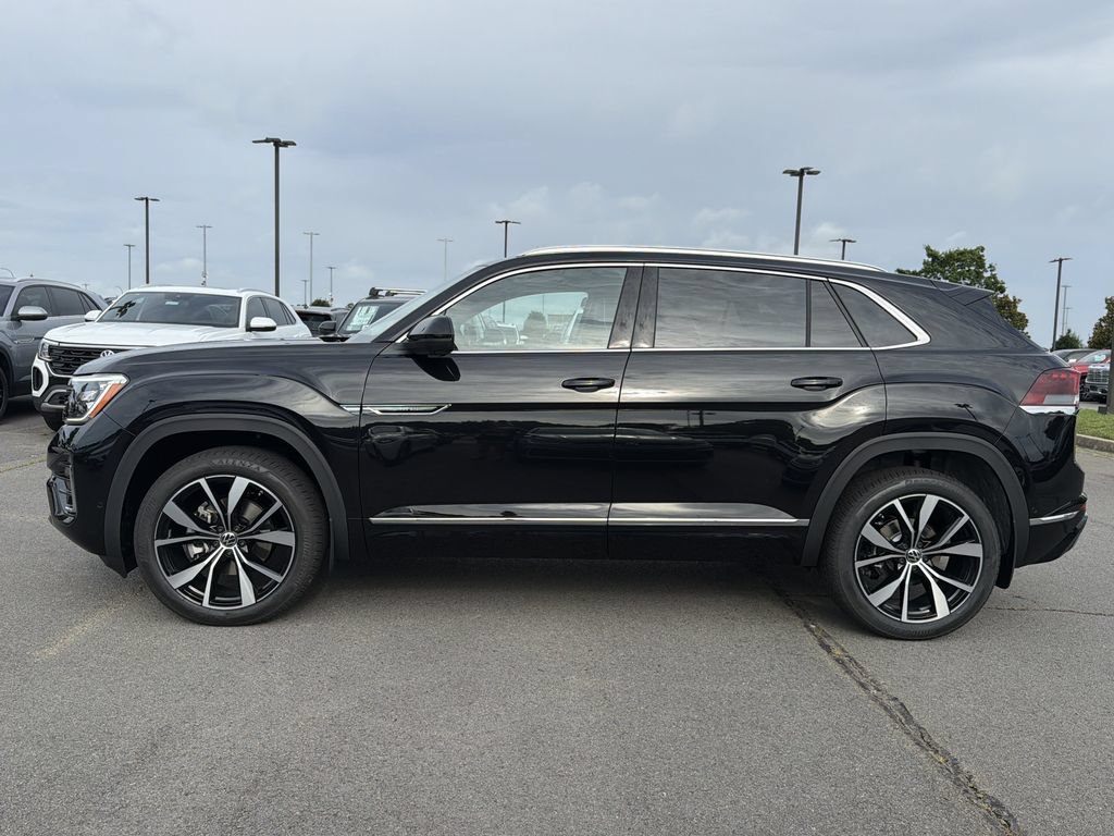 New 2026 Volkswagen Atlas Cross Sport SEL Premium R-Line AWD/4WD image 2