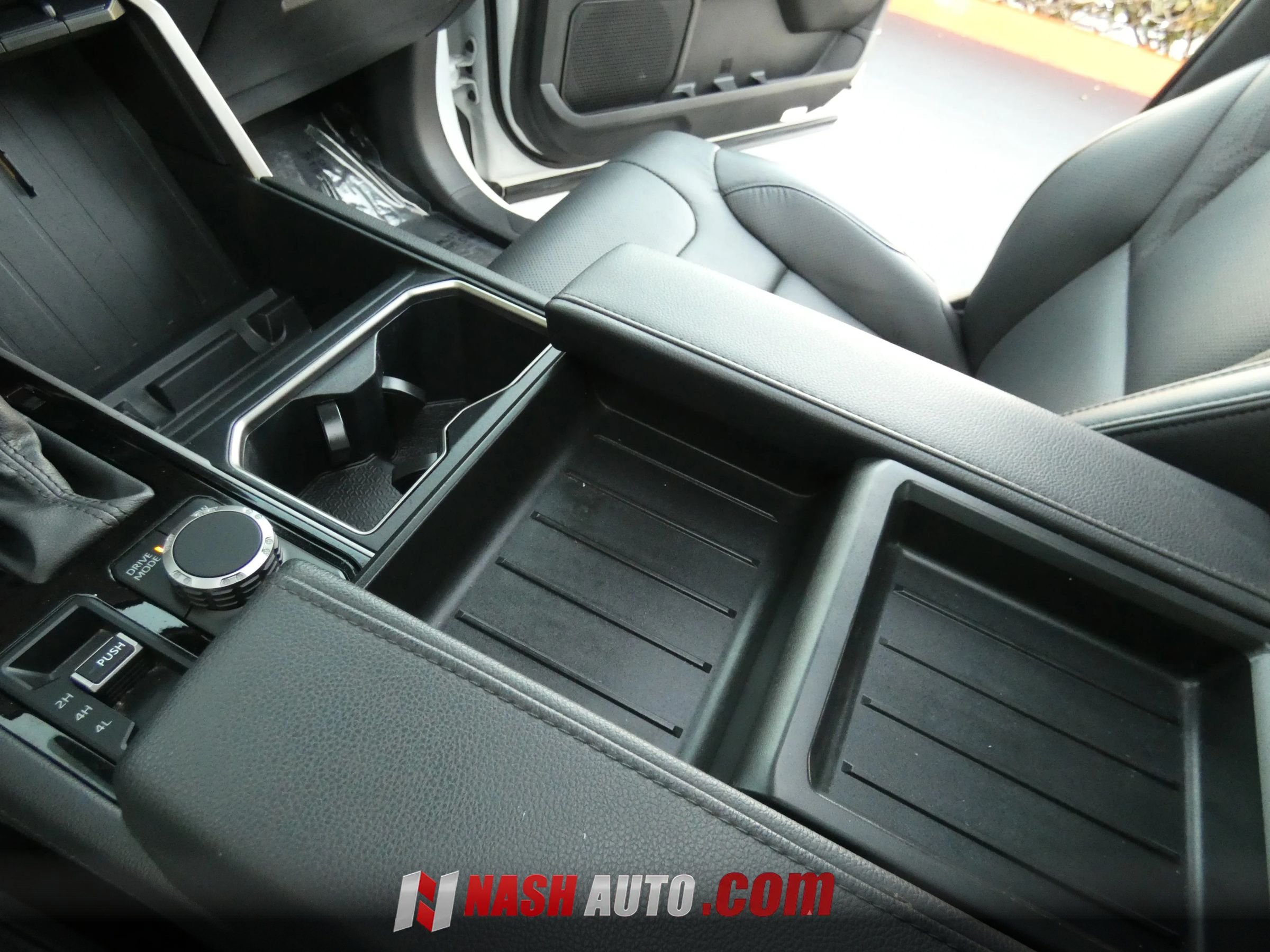 Used 2024 Toyota Tundra Limited AWD/4WD image 83