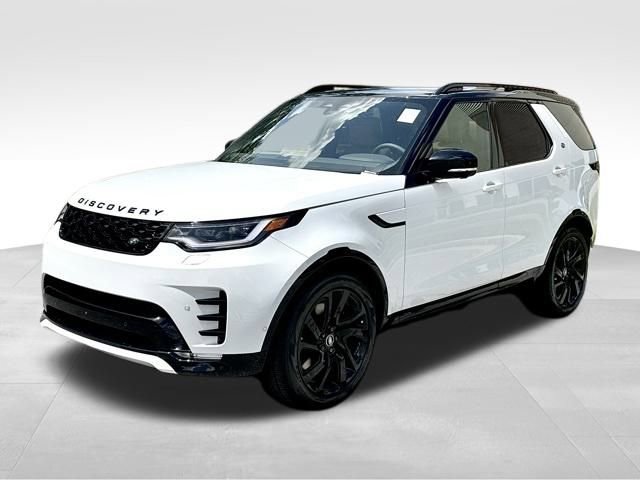 New 2025 Land Rover Discovery Dynamic SE
