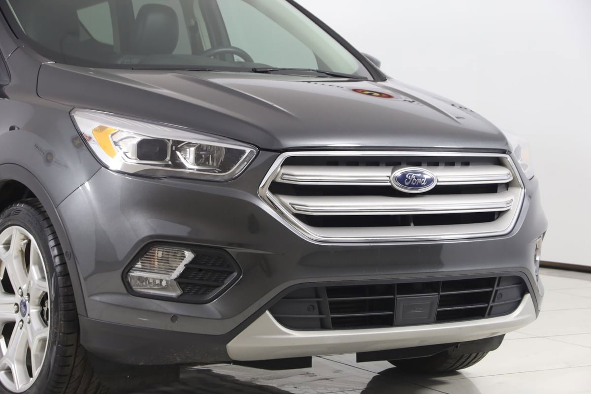Used 2019 Ford Escape Titanium FWD image 39