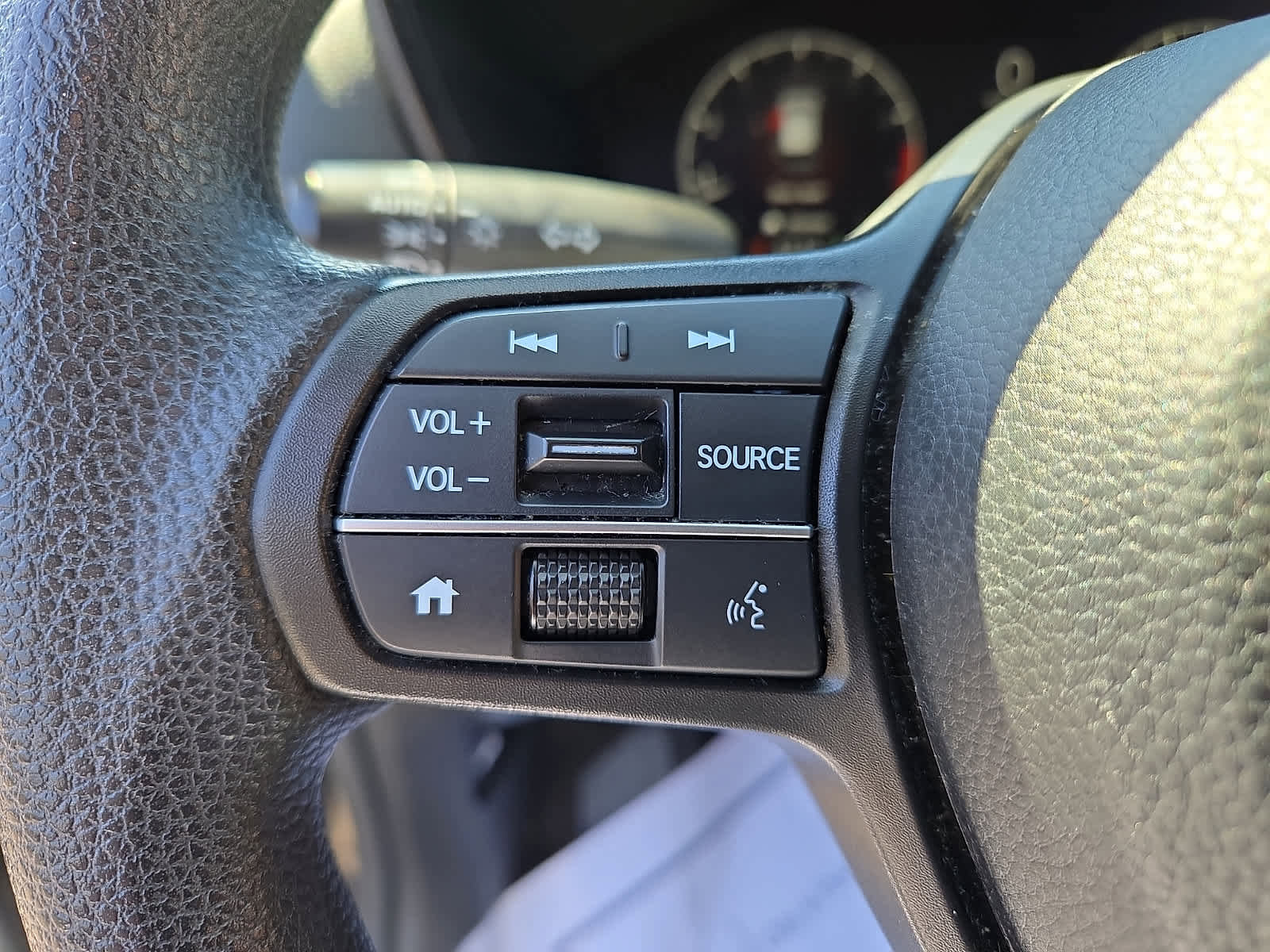 Used 2023 Honda CR-V EX image 22