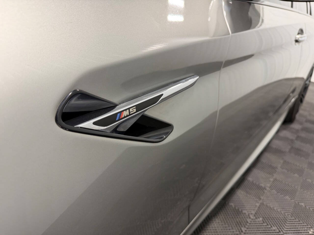 Used 2018 BMW M5 w/ Executive Package AWD/4WD image 39