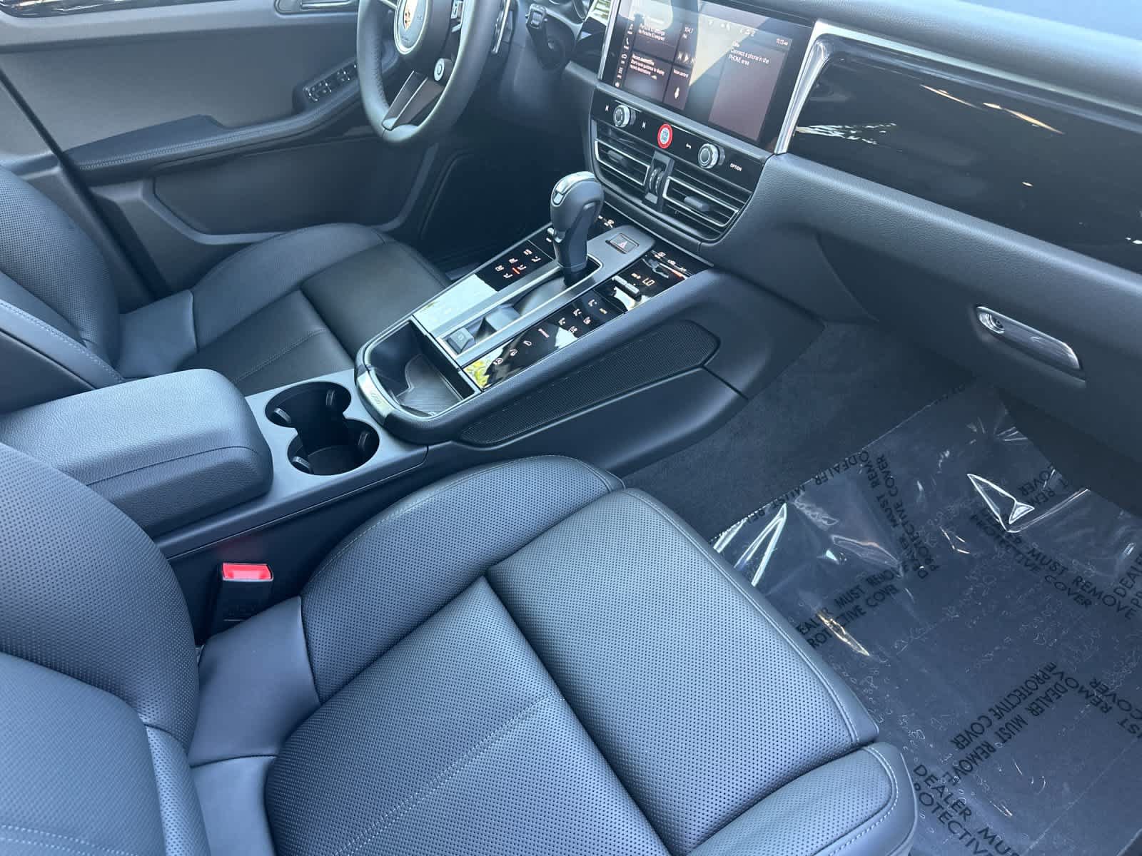 New 2026 Porsche Macan S AWD/4WD image 17