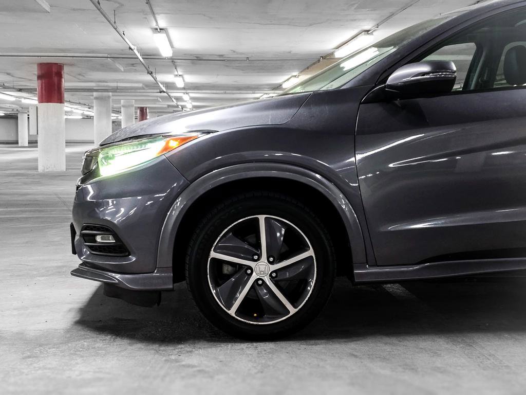 Used 2019 Honda HR-V Touring image 14
