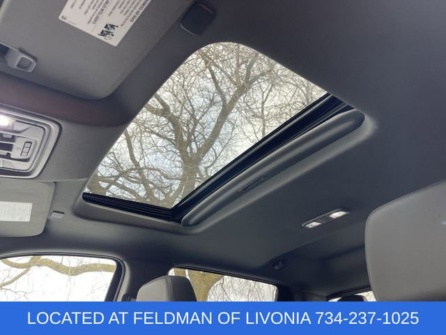 Used 2023 Chevrolet Silverado 1500 LTZ w/ LTZ Premium Package image 19