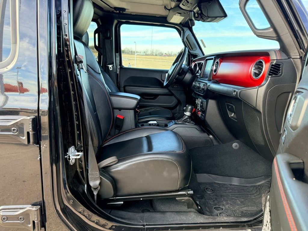 Used 2020 Jeep Gladiator Rubicon image 12
