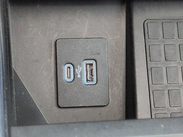 Used 2022 Ford F150 Platinum w/ Equipment Group 701A High AWD/4WD image 24
