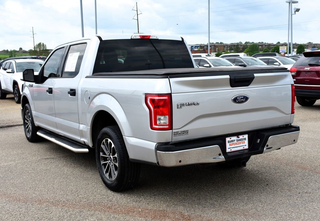 Used 2017 Ford F150 XLT image 4