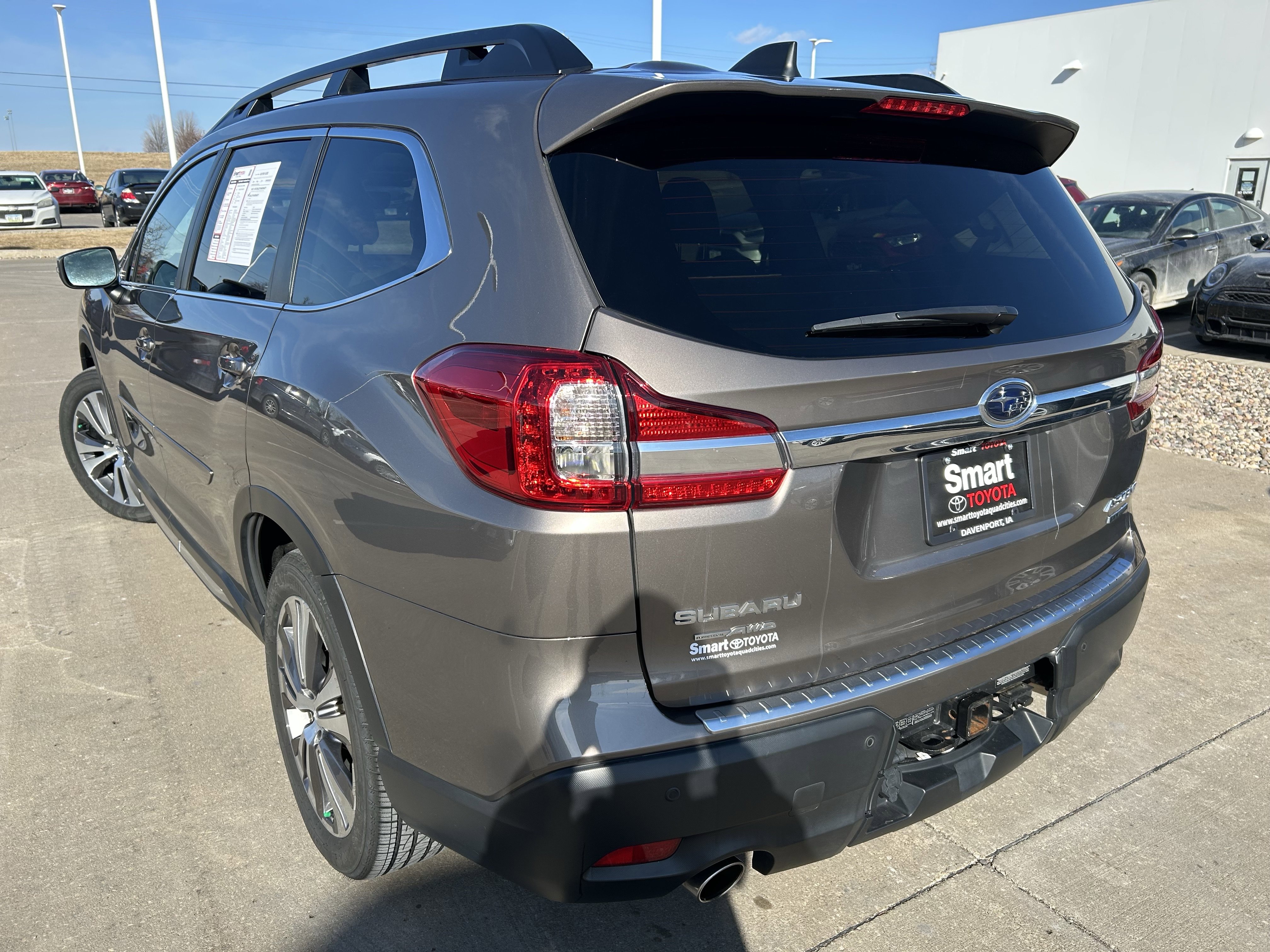 Used 2022 Subaru Ascent Limited w/ Technology Package image 4