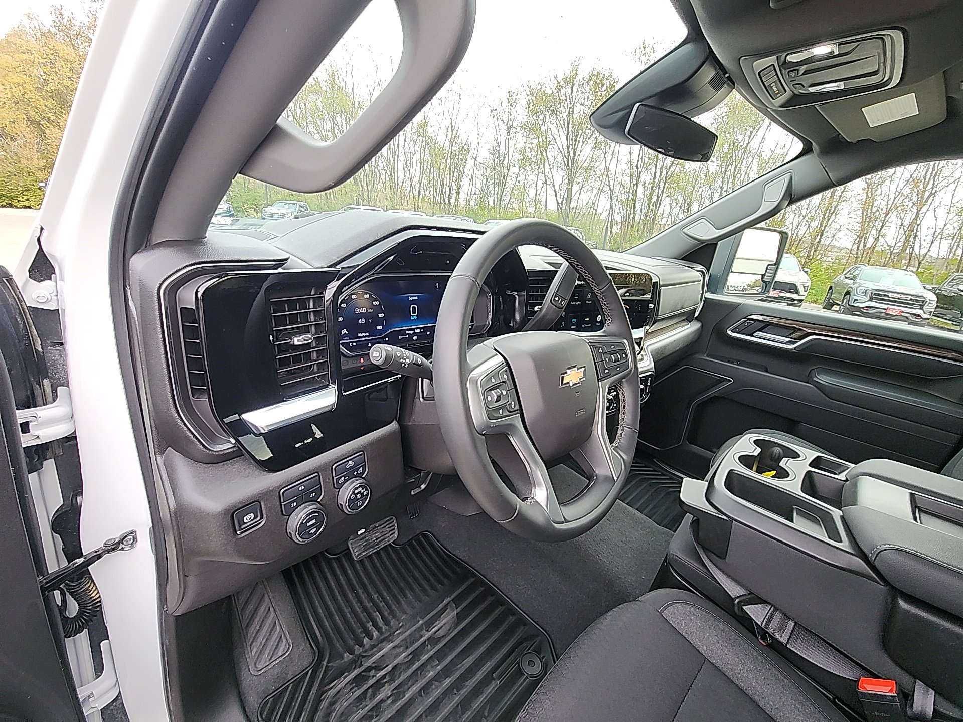 Used 2025 Chevrolet Silverado 2500 LT w/ Convenience Package image 15