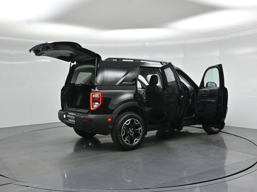 New 2026 Ford Bronco Sport Outer Banks AWD/4WD image 5