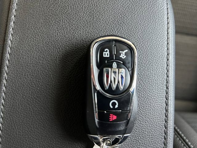 Used 2024 Buick Envista Preferred w/ Convenience I Package FWD image 24