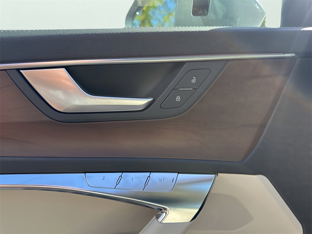 New 2025 Audi A6 2.0T Premium image 18
