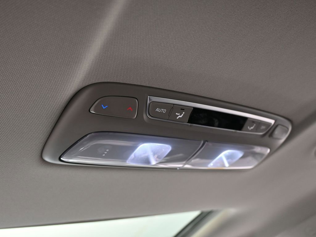 Used 2023 Kia Telluride EX image 38