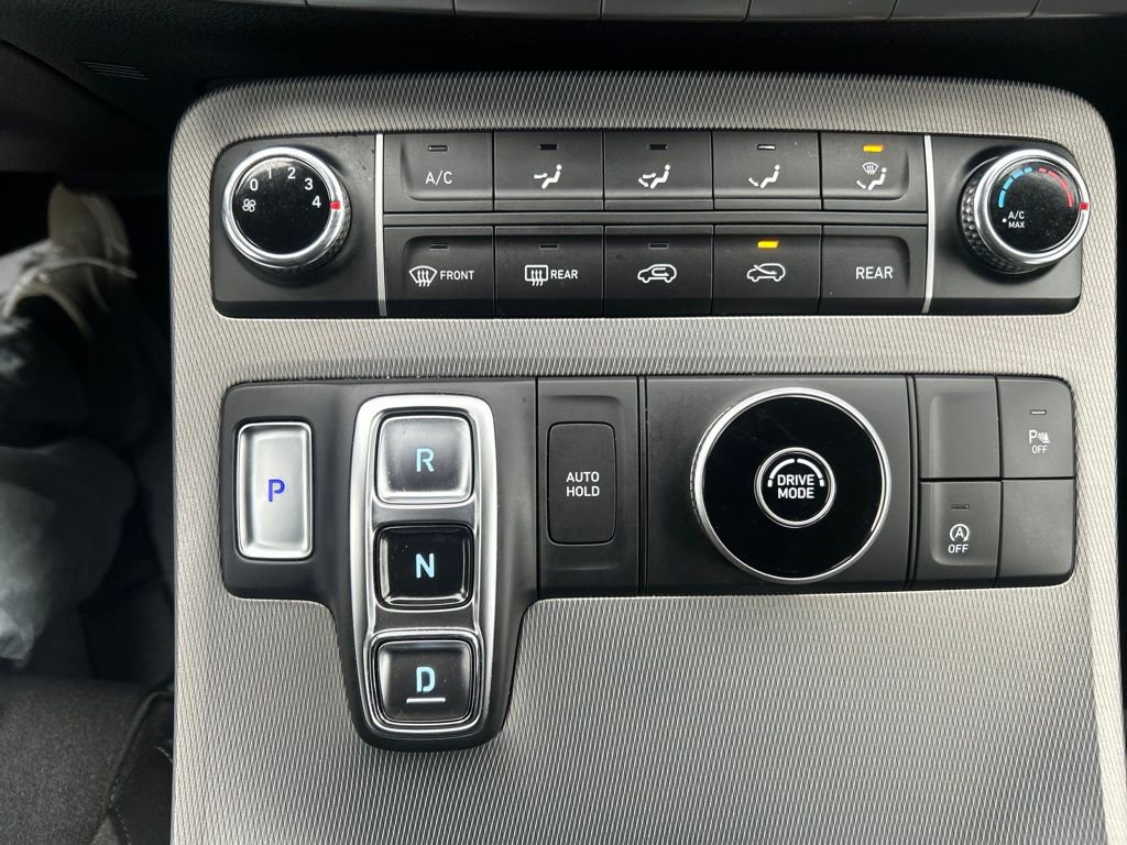 Used 2022 Hyundai Palisade SE image 28