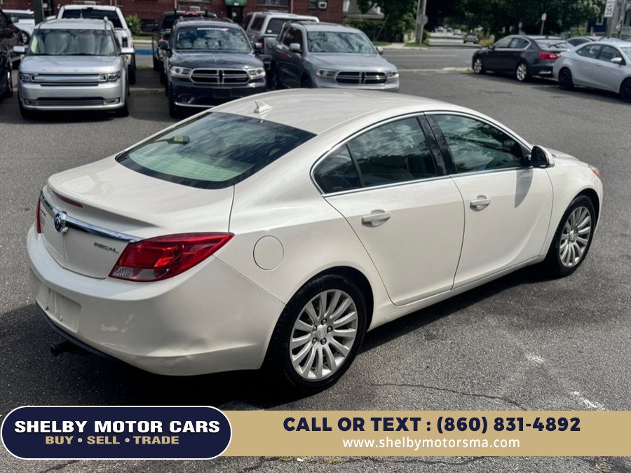 Used 2012 Buick Regal Leather FWD image 5