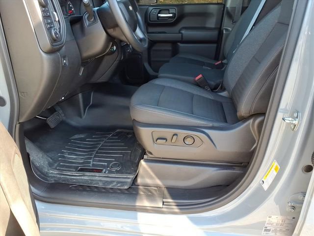 Used 2024 Chevrolet Silverado 1500 Custom w/ LPO, Dark Essentials Package image 12