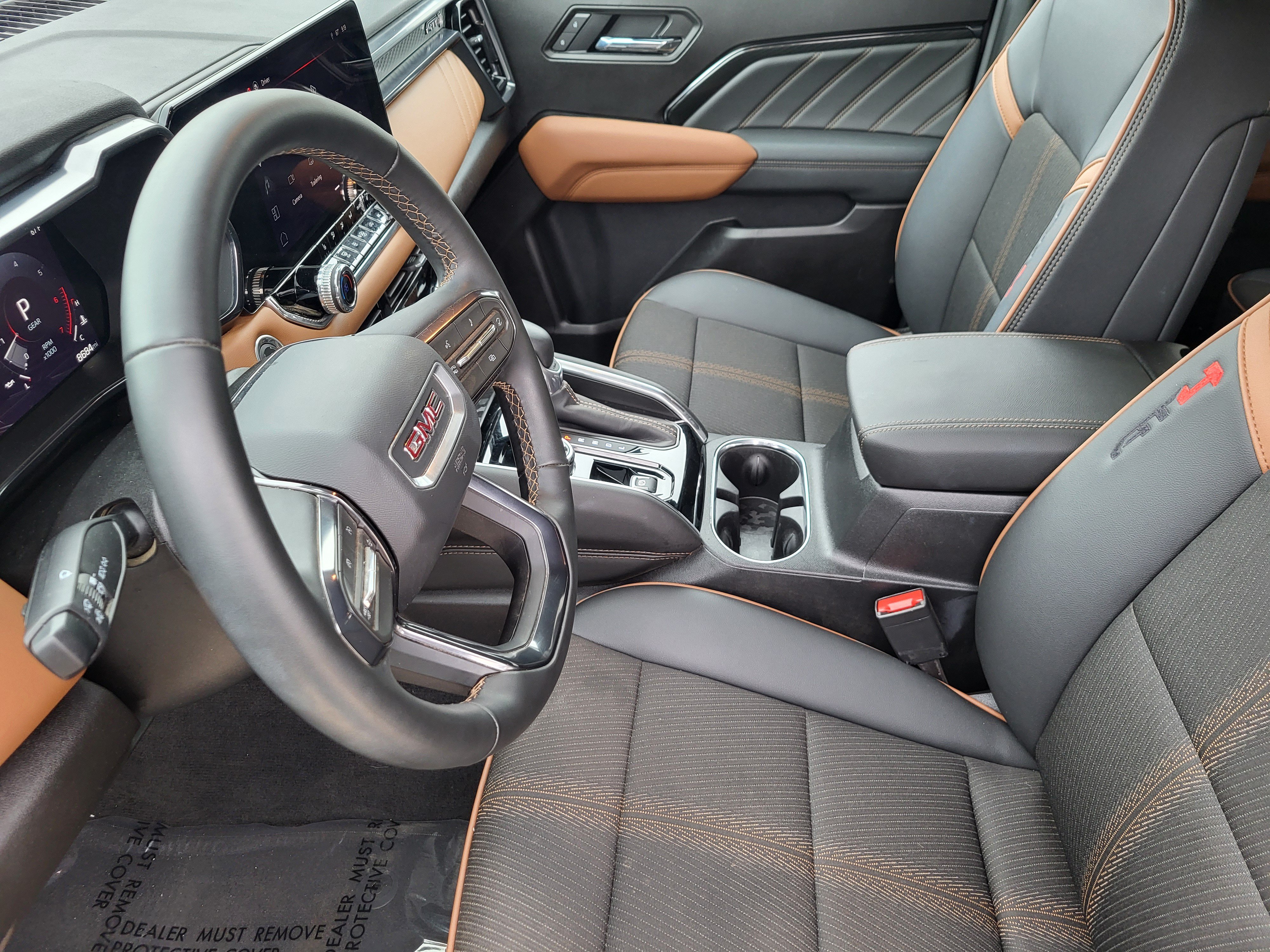 Used 2026 GMC Canyon AT4 AWD/4WD image 13