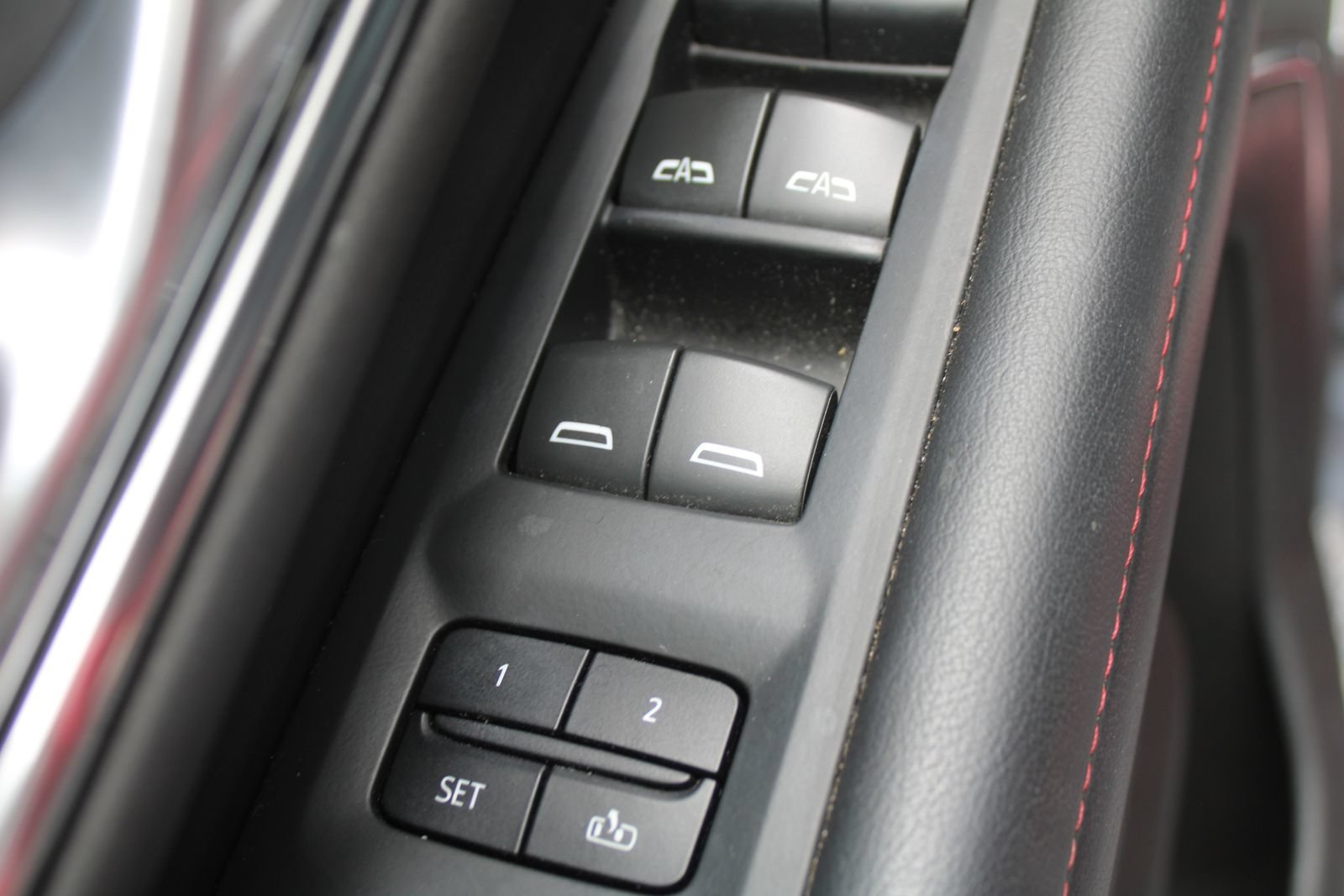 Used 2022 Chevrolet Tahoe RST w/ Luxury Package RWD image 21