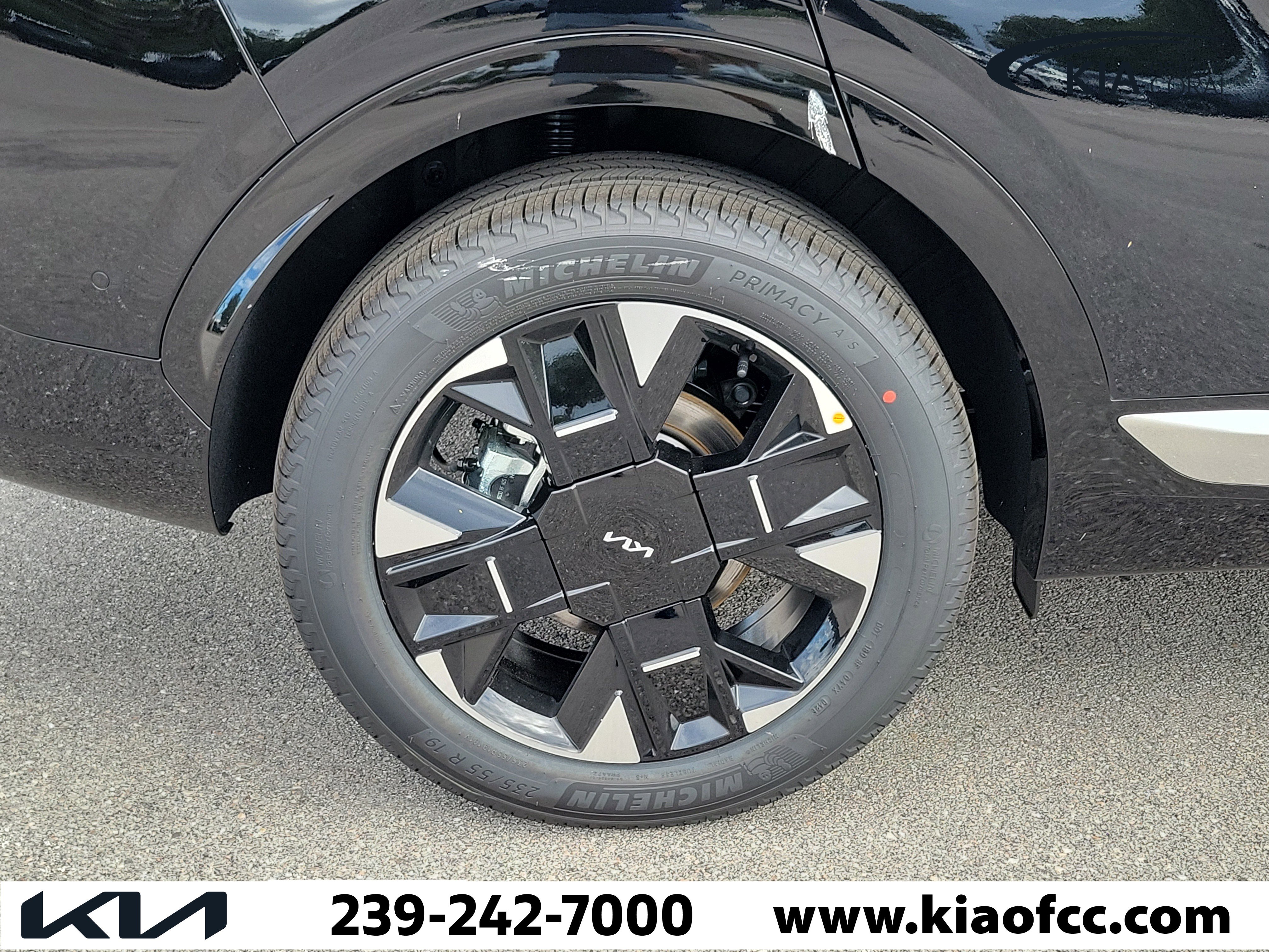New 2026 Kia Sportage SX AWD/4WD image 9