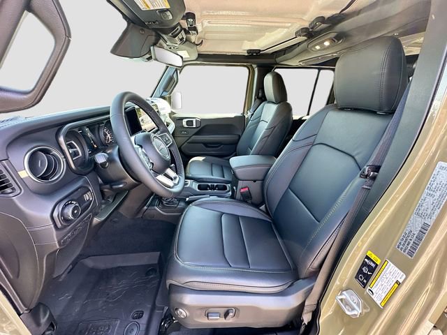 New 2026 Jeep Wrangler Unlimited Sahara AWD/4WD image 15