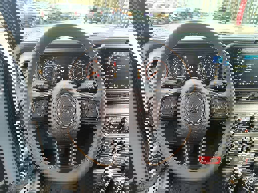 Used 2024 Jeep Gladiator Sport image 14