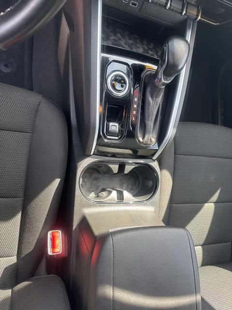 Used 2024 Chevrolet Colorado LT image 19