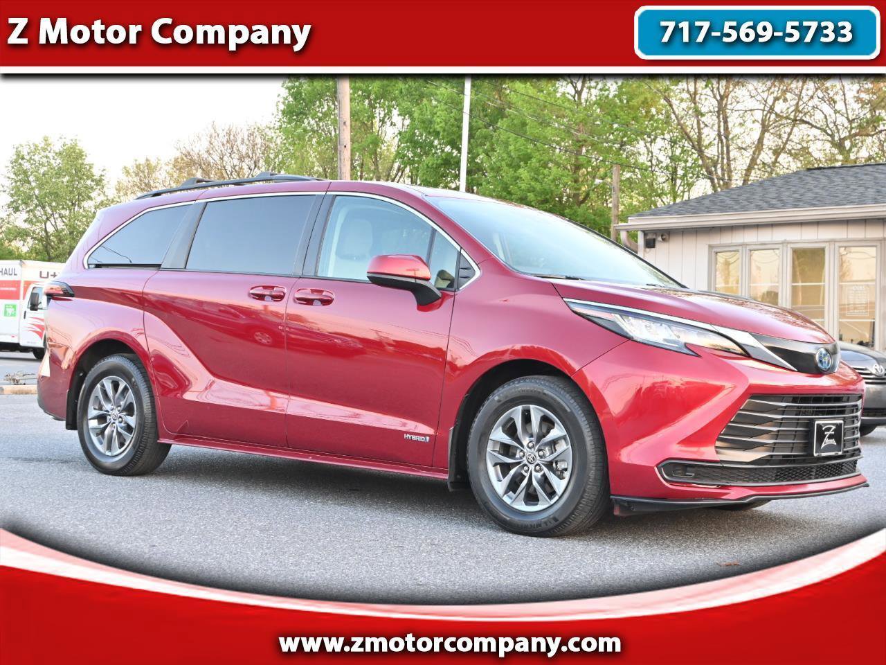 Used 2021 Toyota Sienna LE w/ LE Plus Package FWD image 1