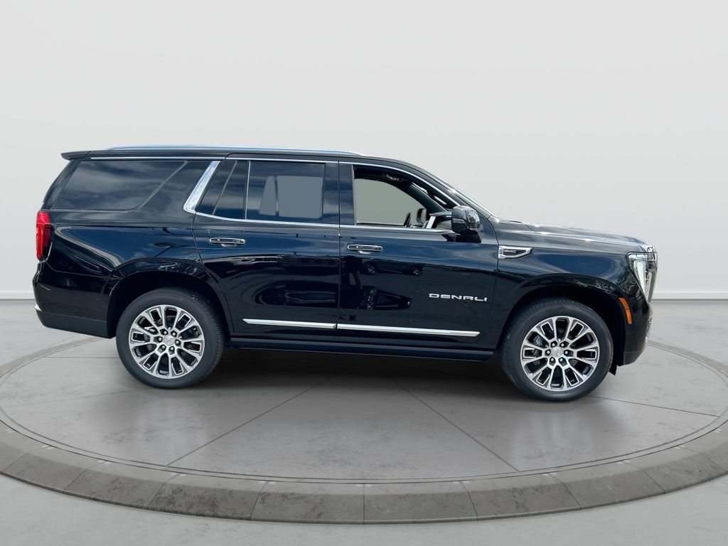 New 2026 GMC Yukon Denali w/ Sun & Power Step Package AWD/4WD image 9