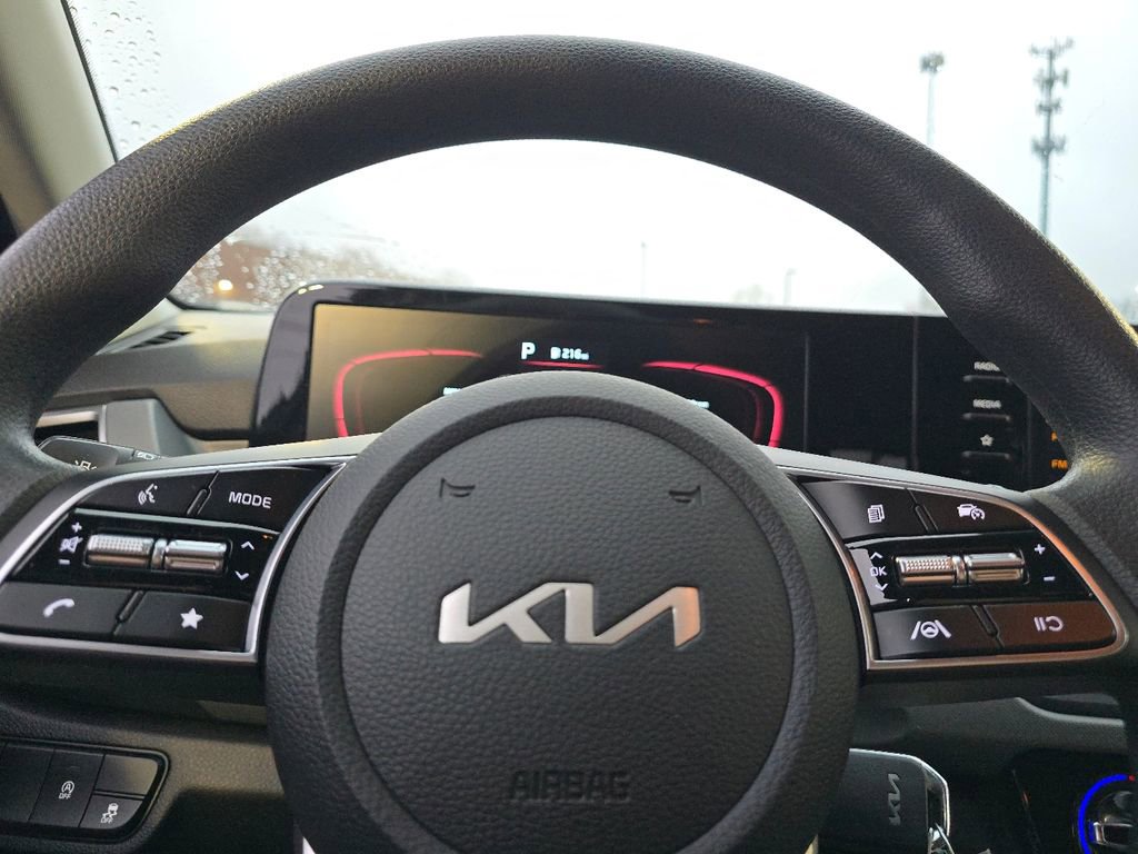 Used 2024 Kia Seltos LX image 28
