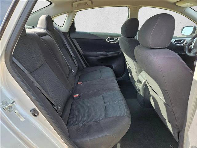 Used 2013 Nissan Sentra SR image 18