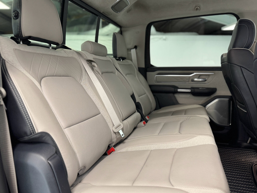 Used 2024 RAM 1500 Limited AWD/4WD image 37