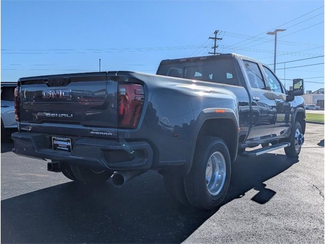 New 2026 GMC Sierra 3500 Denali w/ Denali Reserve Package image 7
