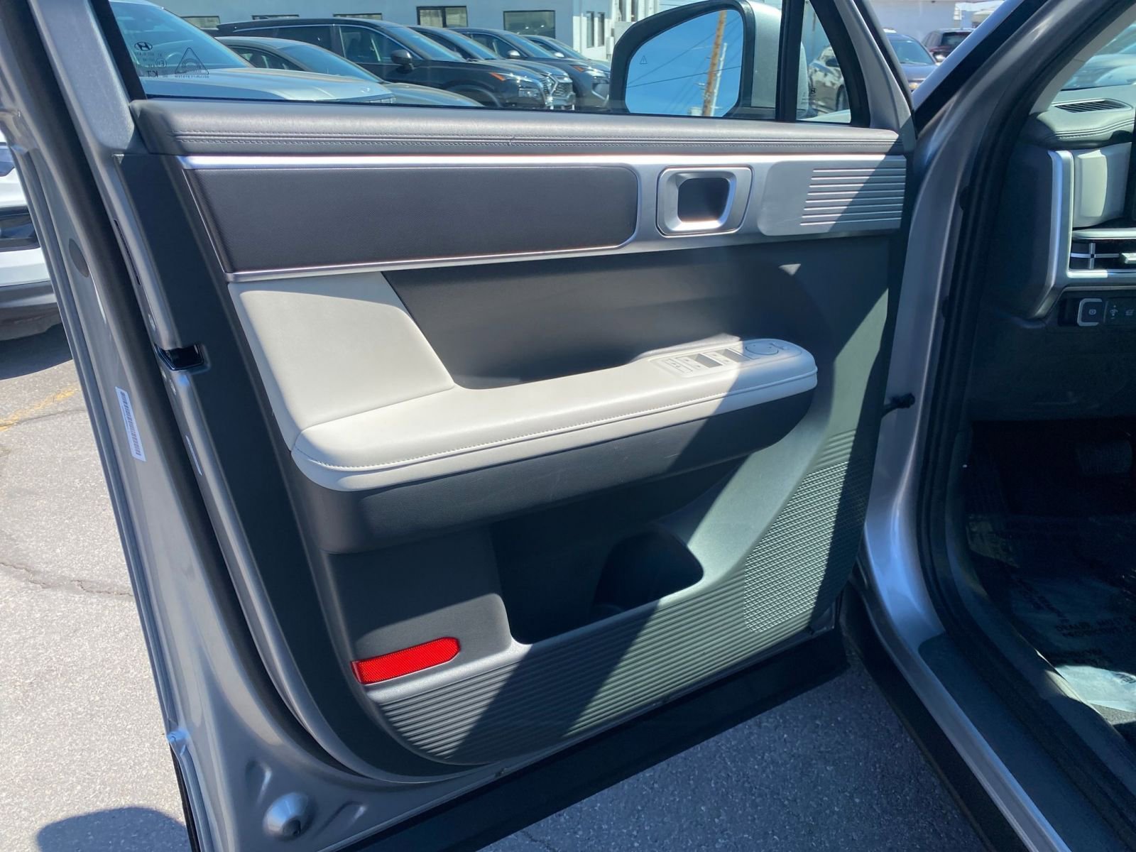 Used 2025 Hyundai Santa Fe SEL image 18