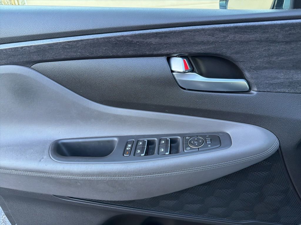 Used 2020 Hyundai Santa Fe SEL image 13