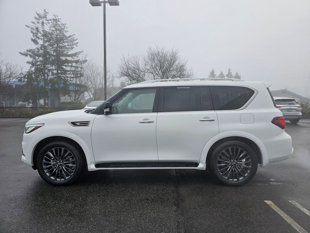 Used 2023 INFINITI QX80 Premium Select w/ Cargo Package image 4