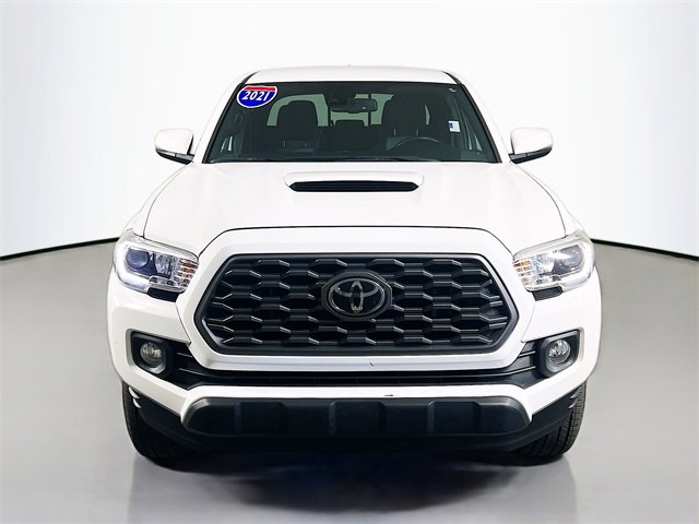 Used 2021 Toyota Tacoma SR5 image 2