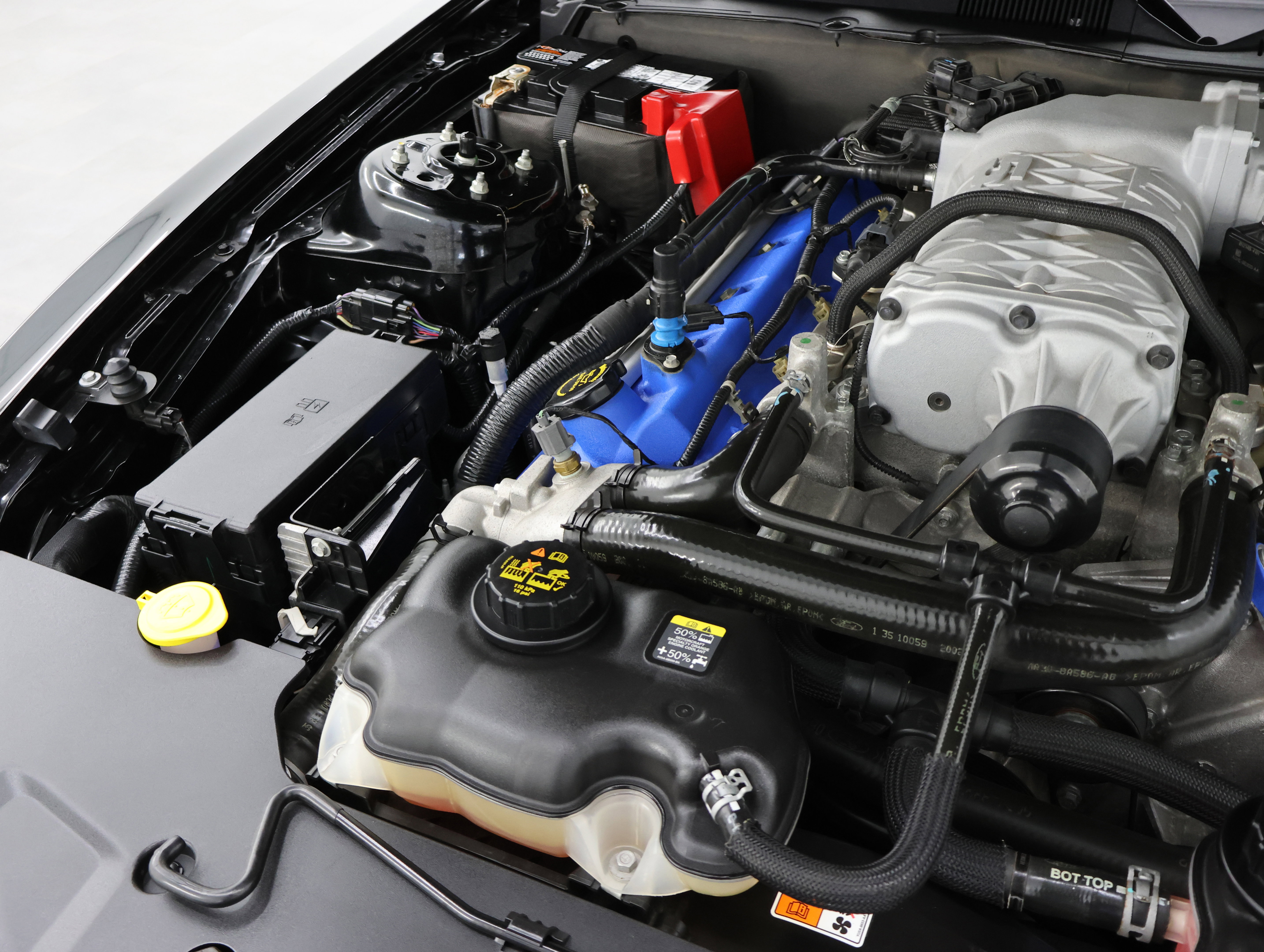 Used 2013 Ford Mustang Shelby GT500 RWD image 16