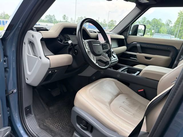 Used 2022 Land Rover Defender 110 SE AWD/4WD image 22