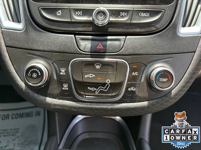 Used 2018 Chevrolet Malibu LT FWD image 4