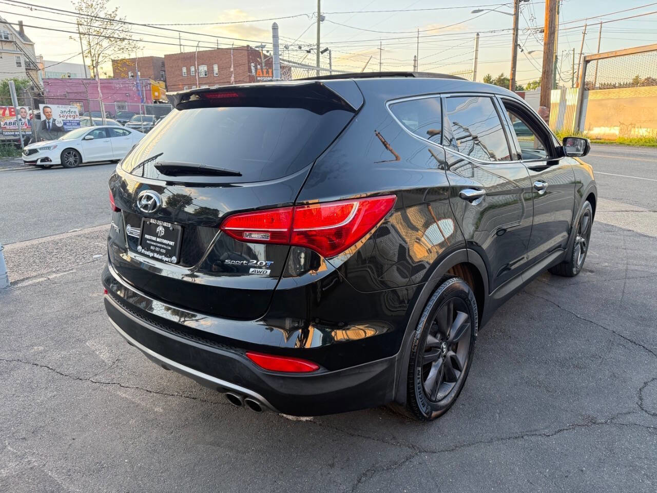 Used 2013 Hyundai Santa Fe Sport 2.0T w/ Technology Pkg AWD/4WD image 6