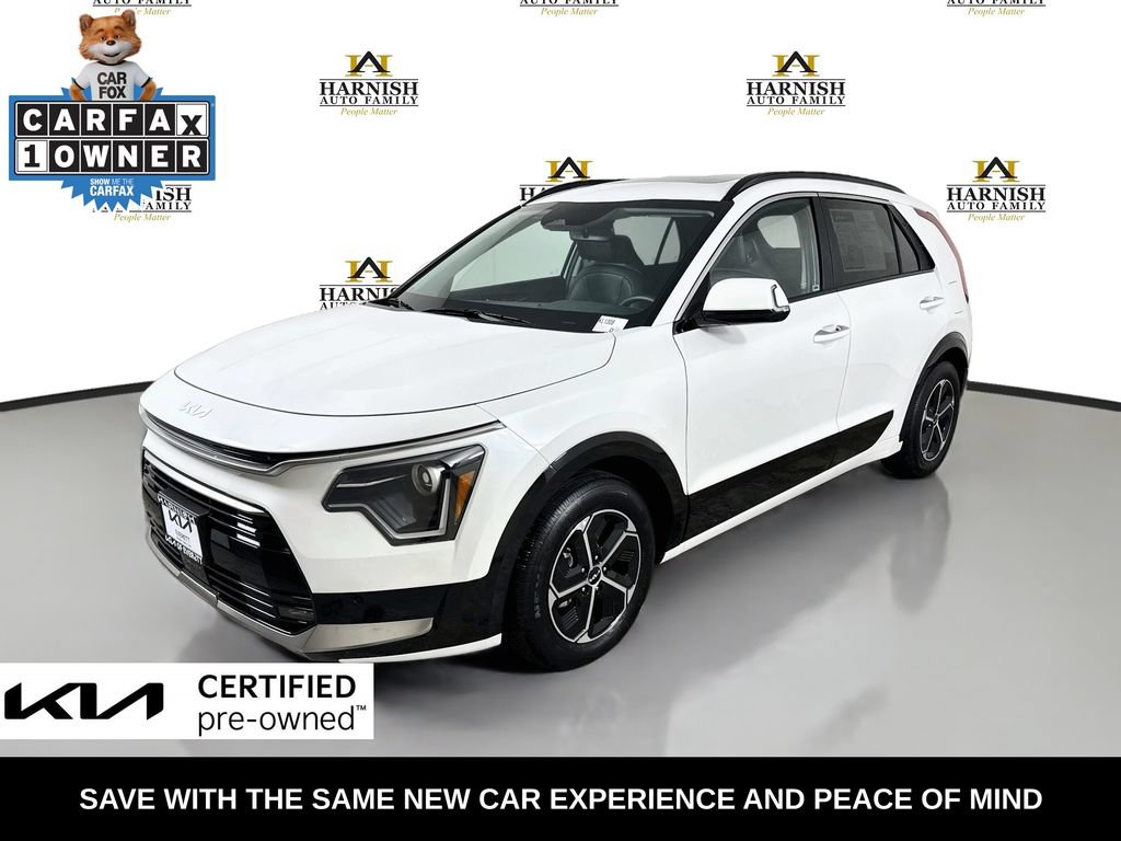 Certified 2025 Kia Niro FWD image 3