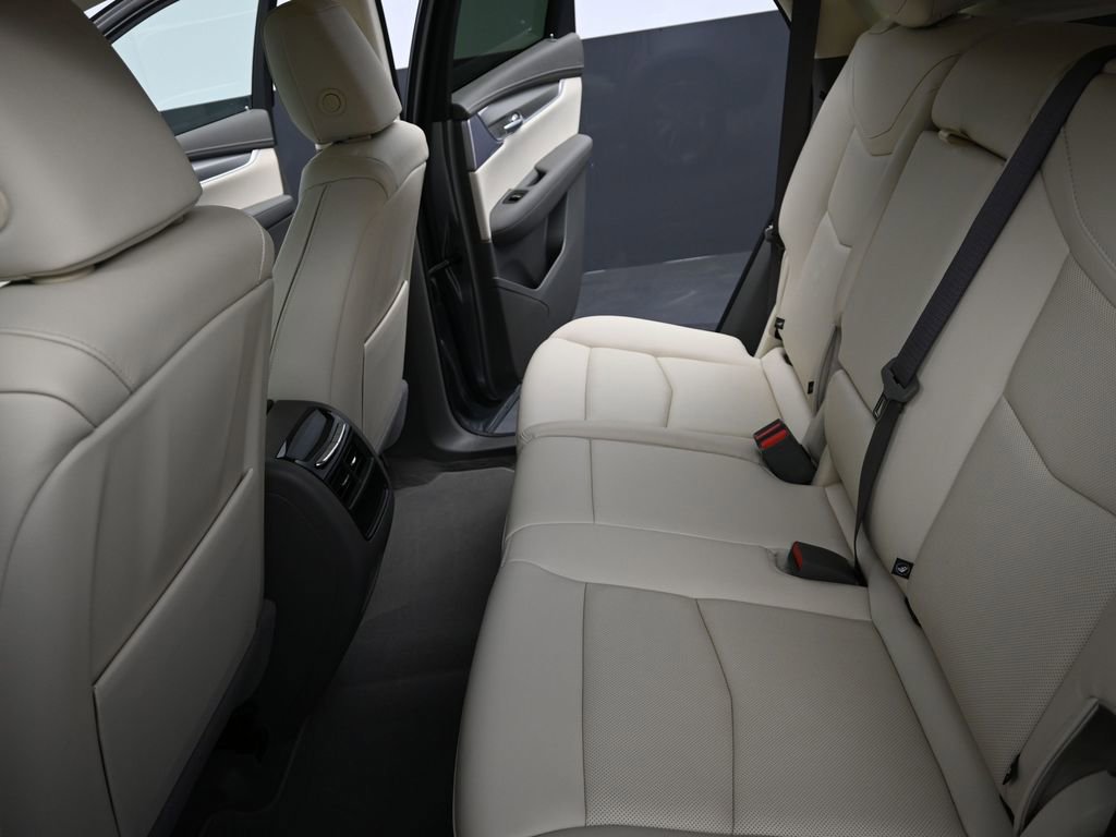 New 2026 Cadillac XT5 Premium Luxury w/ Driver Assist Package FWD image 14
