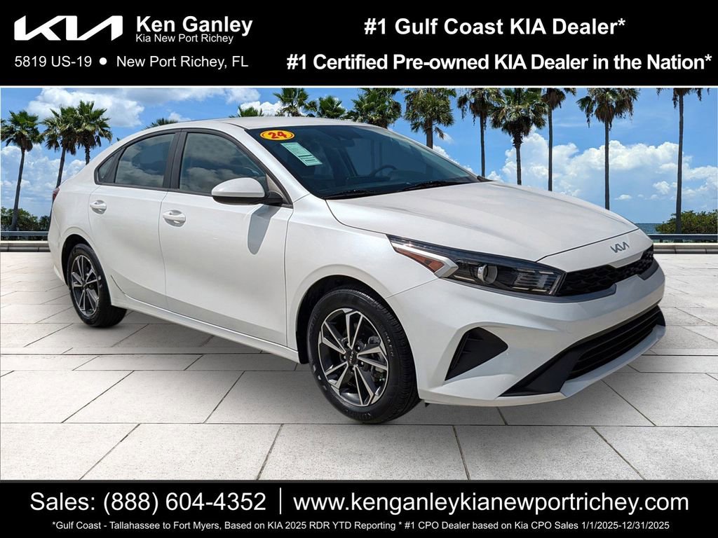 Certified 2024 Kia Forte LXS FWD image 1