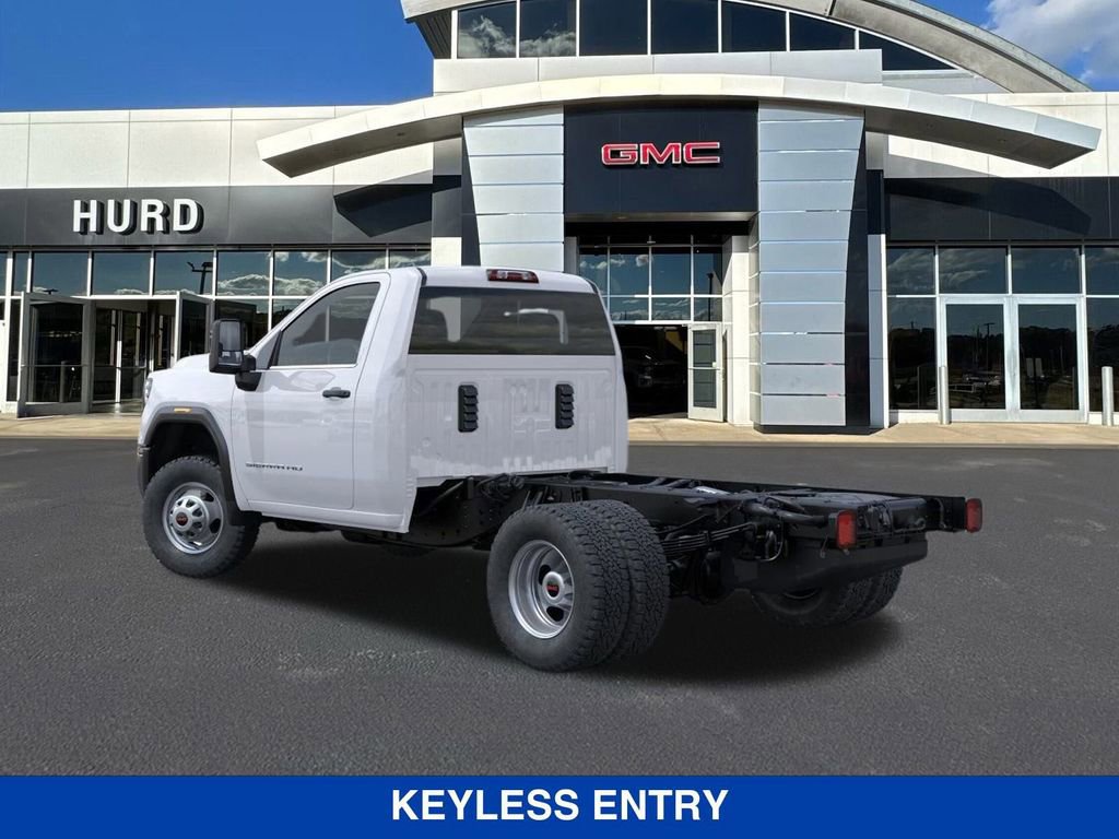 New 2025 GMC Sierra 3500 Pro w/ Convenience Package image 4